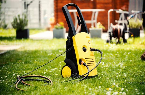 Best House Exterior Washing  in Curtice, OH